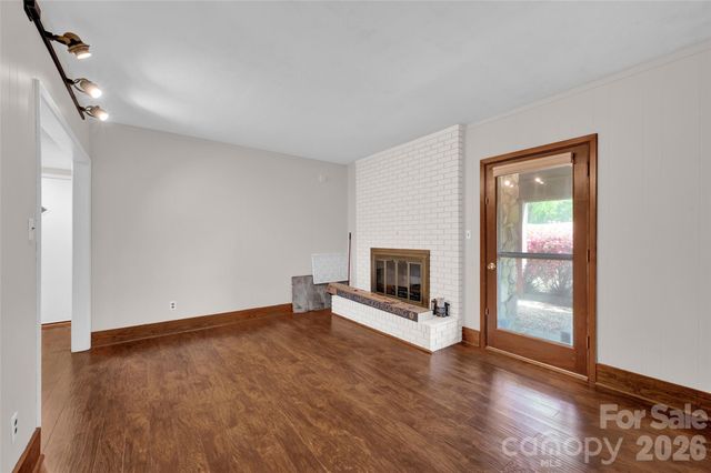 443 W Gleneagles Road, Statesville, NC 28625