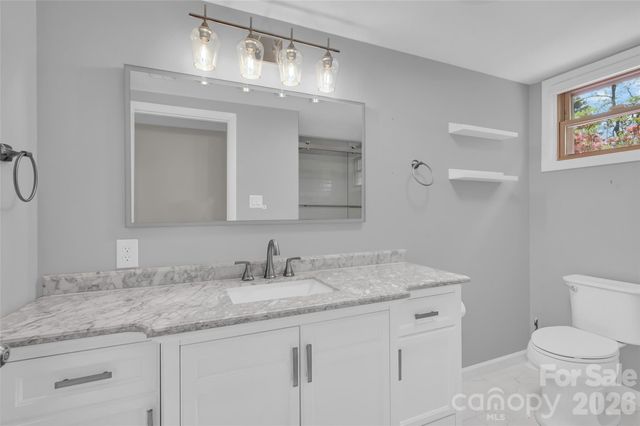 443 W Gleneagles Road, Statesville, NC 28625
