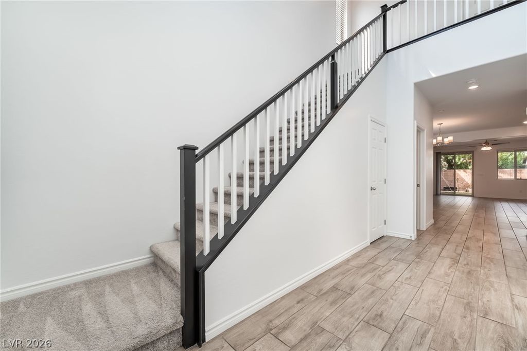941 Sycamore Falls Street, Henderson, NV 89052 — photo 5