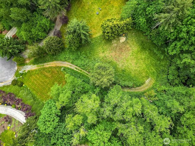 927 Grennan Place, Camano Island, WA 98282