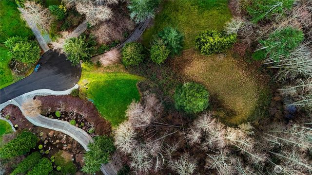 927 Grennan Place, Camano Island, WA 98282