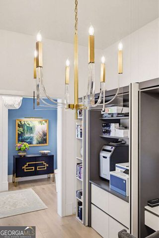 2425 Peachtree Road NE 1704, Atlanta, GA 30305