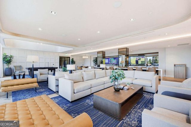 2425 Peachtree Road NE 1704, Atlanta, GA 30305