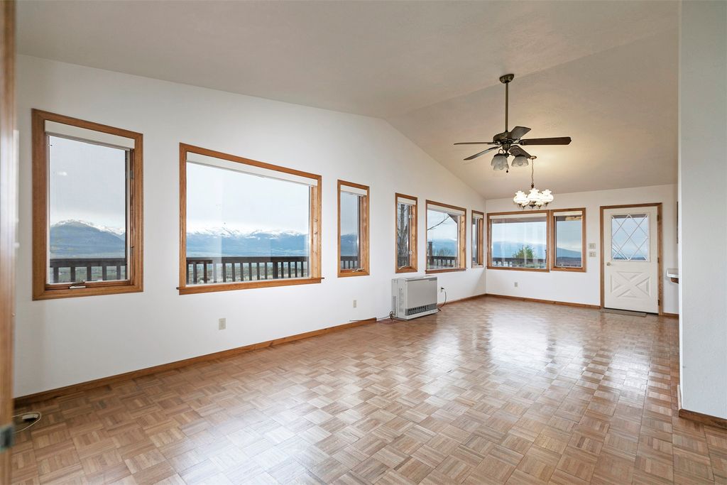 1543 Echo Mountain Road, Corvallis, MT 59828 photo 3