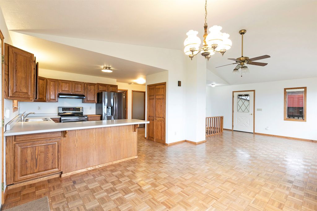 1543 Echo Mountain Road, Corvallis, MT 59828 photo 5