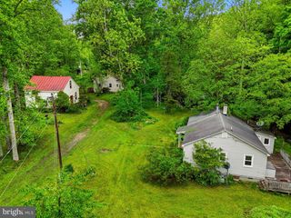 326 KEYSER RUN RD, Washington, VA 22747