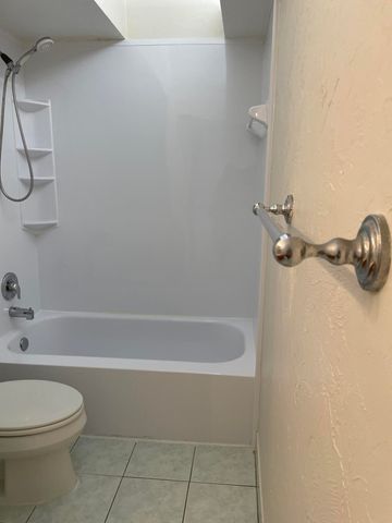 14 Royal Palm Way 204, Boca Raton, FL 33432