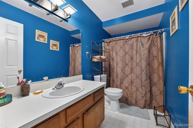 964 Henry Ruff Rd. Road, Garden City, MI 48135