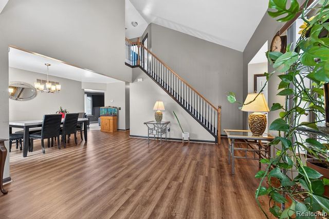 964 Henry Ruff Rd. Road, Garden City, MI 48135