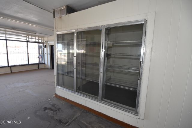 5002 Trowbridge Drive, El Paso, TX 79903