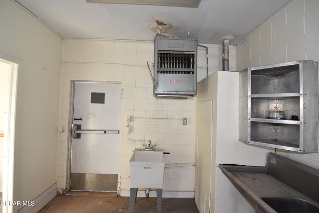 5002 Trowbridge Drive, El Paso, TX 79903