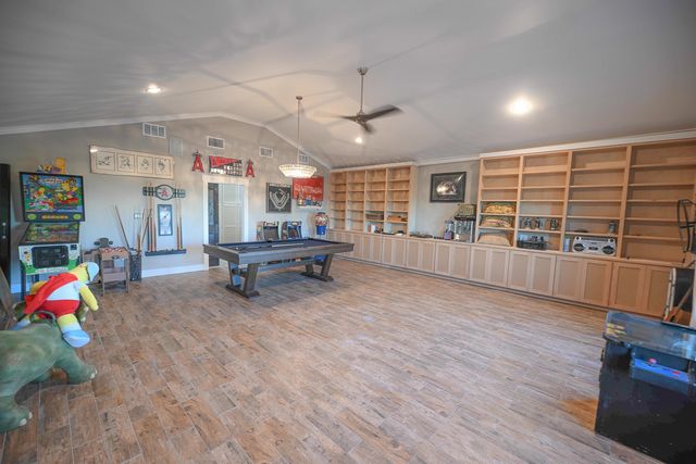 5068 S FM 5, Aledo, TX 76008