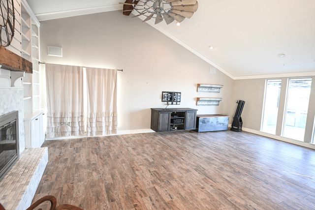 5068 S FM 5, Aledo, TX 76008