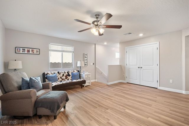 6955 Feather Hill Street, North Las Vegas, NV 89086