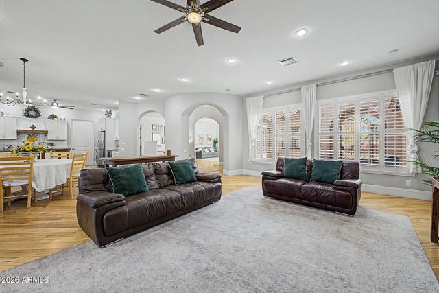 11102 E VICTORIA Street, Chandler, AZ 85248