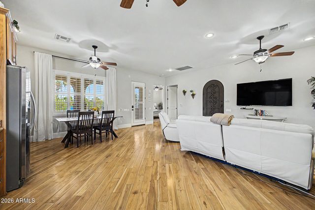 11102 E VICTORIA Street, Chandler, AZ 85248