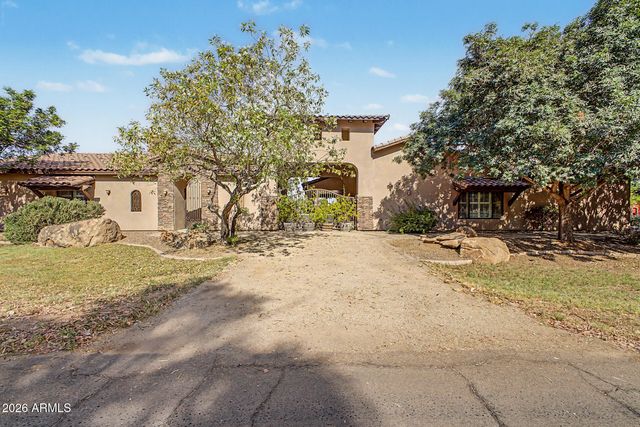 11102 E VICTORIA Street, Chandler, AZ 85248