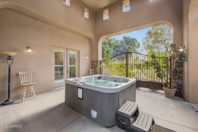 11102 E VICTORIA Street, Chandler, AZ 85248