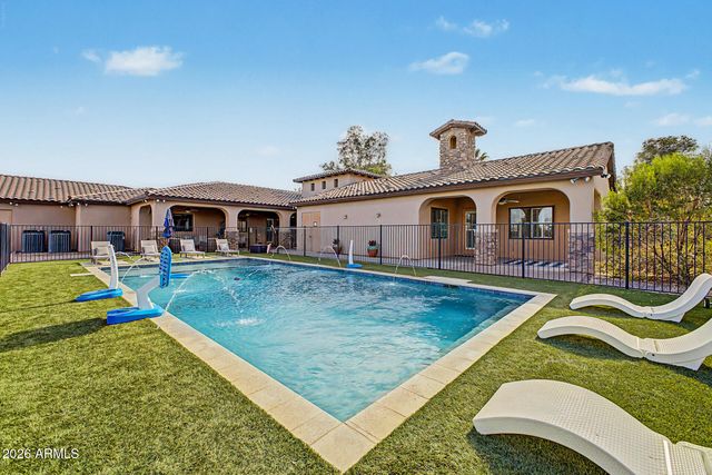 11102 E VICTORIA Street, Chandler, AZ 85248