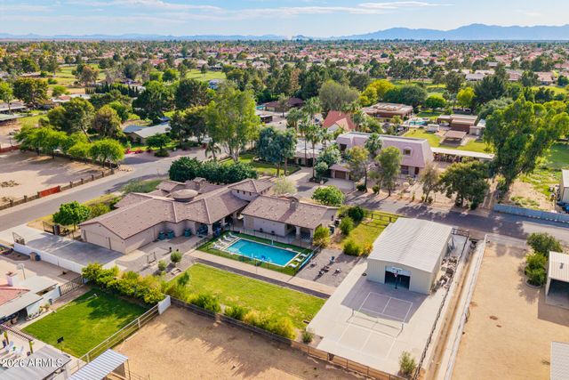 11102 E VICTORIA Street, Chandler, AZ 85248