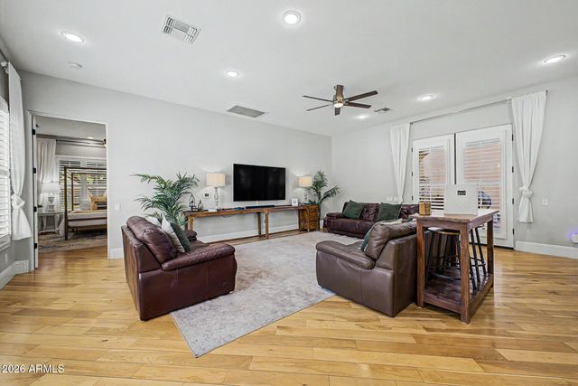 11102 E VICTORIA Street, Chandler, AZ 85248