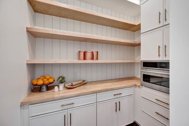 419 Lewisburg Ave, Franklin, TN 37064