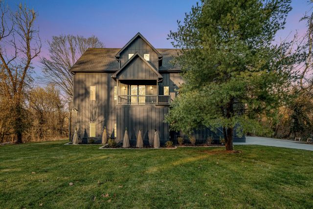 419 Lewisburg Ave, Franklin, TN 37064