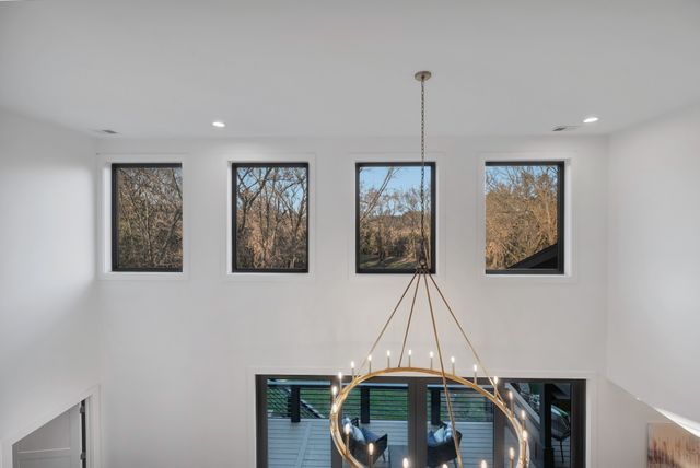 419 Lewisburg Ave, Franklin, TN 37064