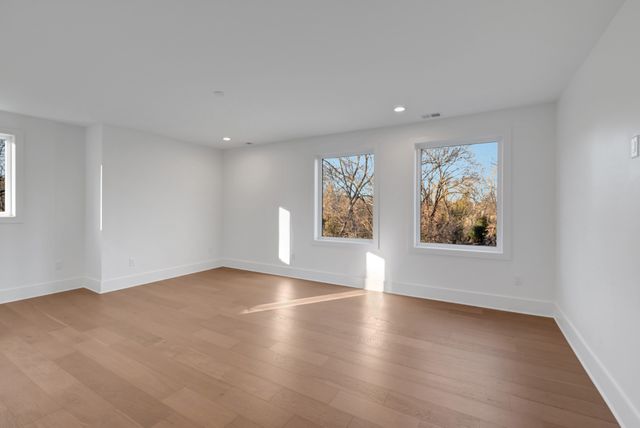 419 Lewisburg Ave, Franklin, TN 37064