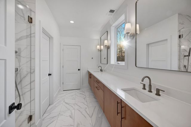 419 Lewisburg Ave, Franklin, TN 37064