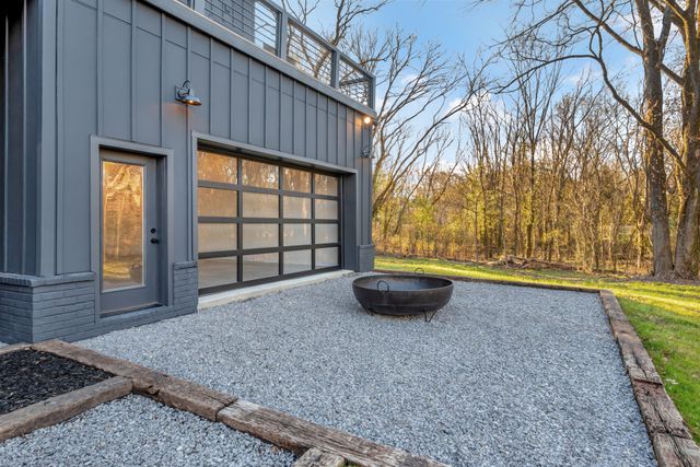 419 Lewisburg Ave, Franklin, TN 37064