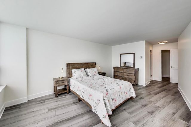 940 W Glenlake Avenue 19C, Chicago, IL 60660