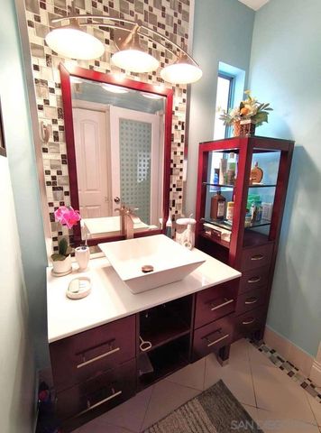 14491 Pinewood Rd, Tustin, CA 92780