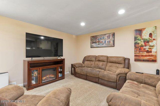 5 Scholer Drive, Union Beach, NJ 07735