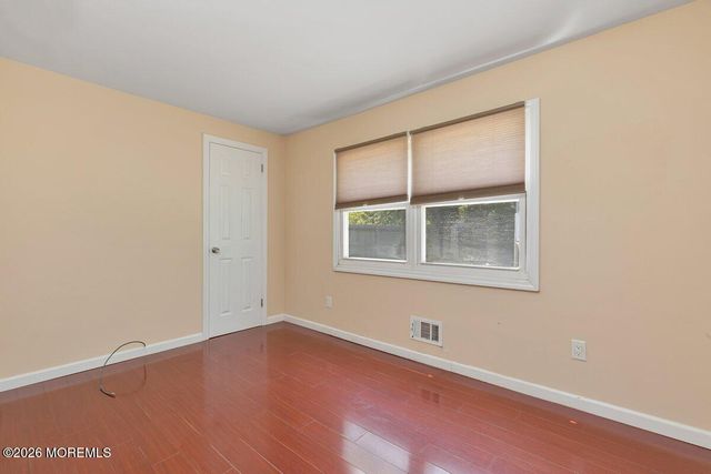 5 Scholer Drive, Union Beach, NJ 07735