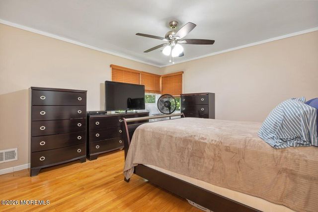 5 Scholer Drive, Union Beach, NJ 07735