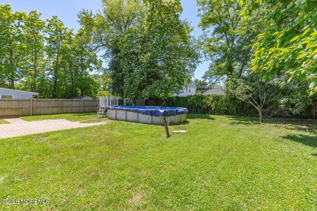 5 Scholer Drive, Union Beach, NJ 07735