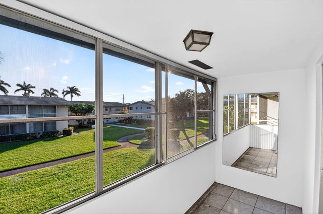 46 Waltham B, West Palm Beach, FL 33417