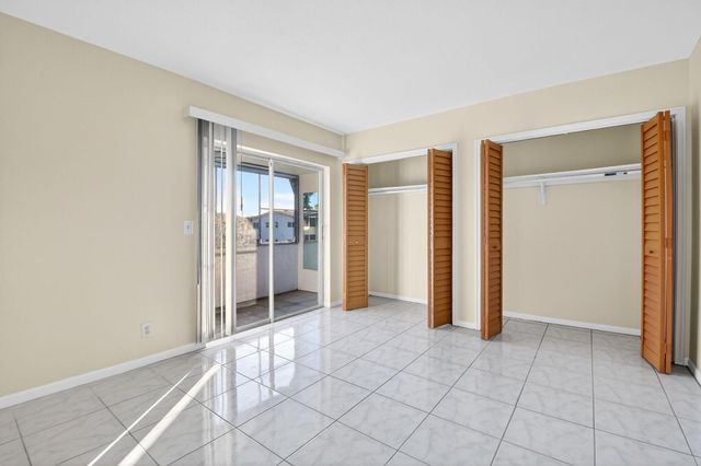 46 Waltham B, West Palm Beach, FL 33417