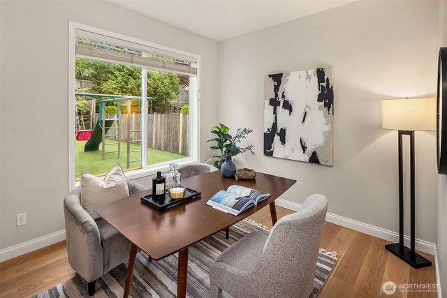 24865 NE 2nd Court, Sammamish, WA 98074
