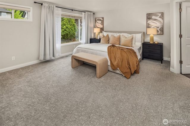 24865 NE 2nd Court, Sammamish, WA 98074