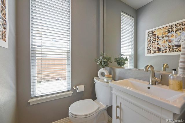 9102 White Pelican Way, Littleton, CO 80126