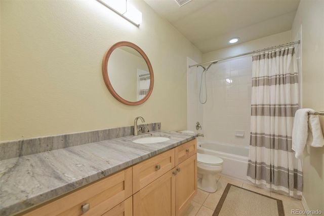9102 White Pelican Way, Littleton, CO 80126