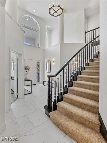 21 Sawgrass Court, Las Vegas, NV 89113