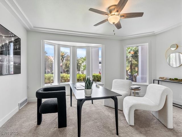 21 Sawgrass Court, Las Vegas, NV 89113