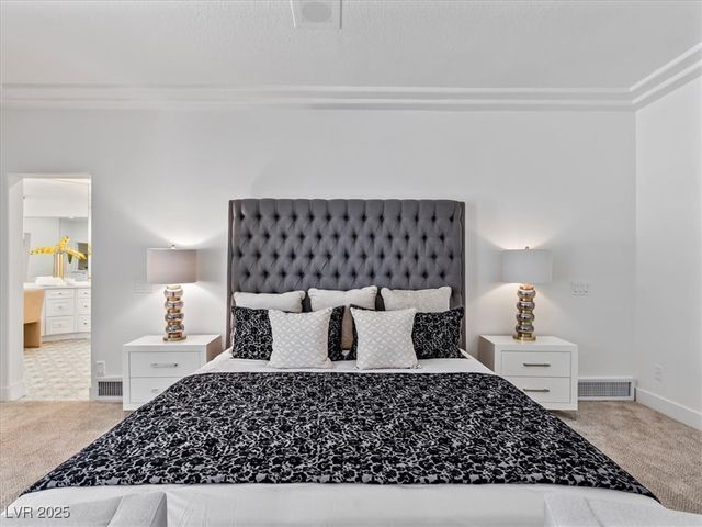 21 Sawgrass Court, Las Vegas, NV 89113