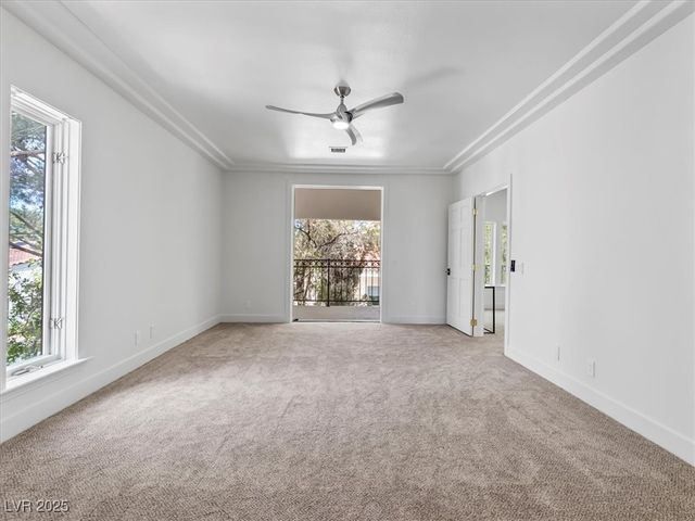 21 Sawgrass Court, Las Vegas, NV 89113