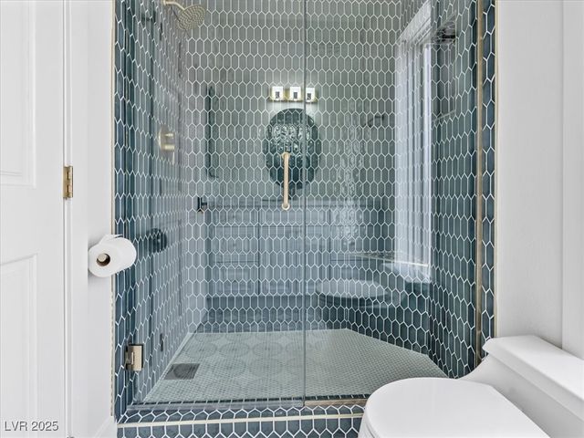 21 Sawgrass Court, Las Vegas, NV 89113