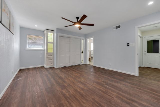 224 Plainview Drive, Hurst, TX 76054