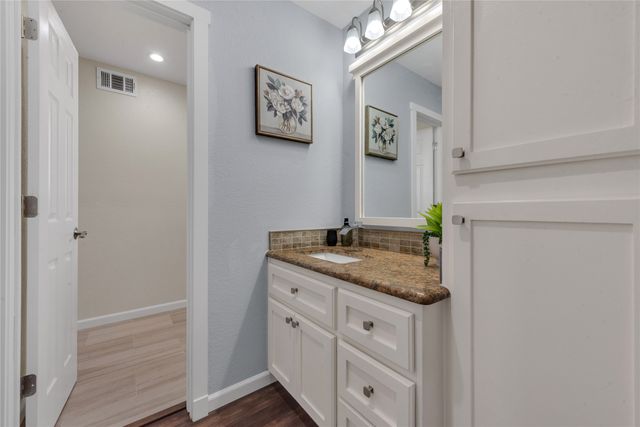 224 Plainview Drive, Hurst, TX 76054